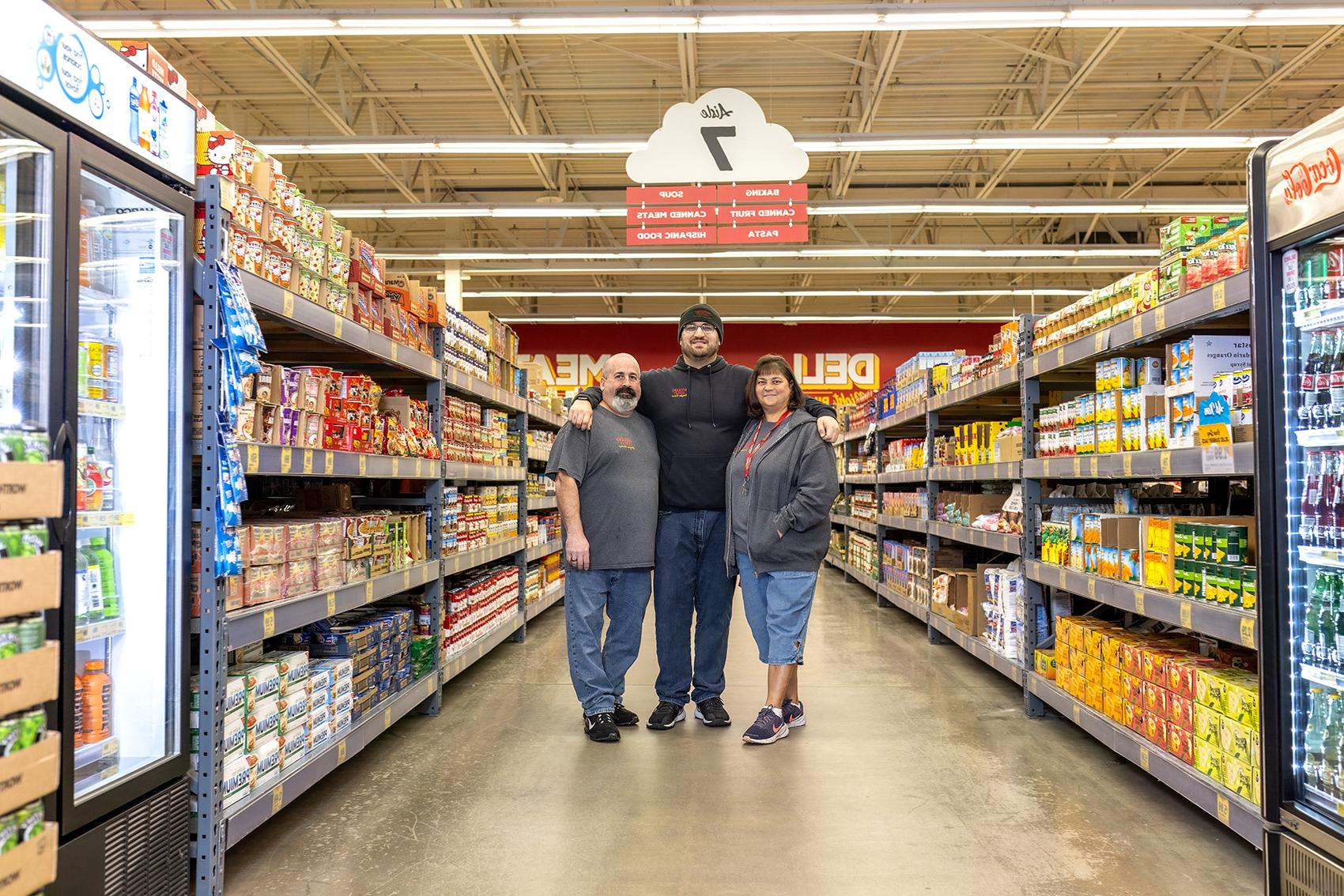 Photo of Cindy and Ken Silva in Grocery Outlet